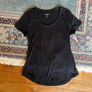 ✨3/15$ Old navy black sport t-shirt